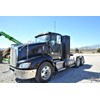 2013 Kenworth T800 SemiTractor Truck